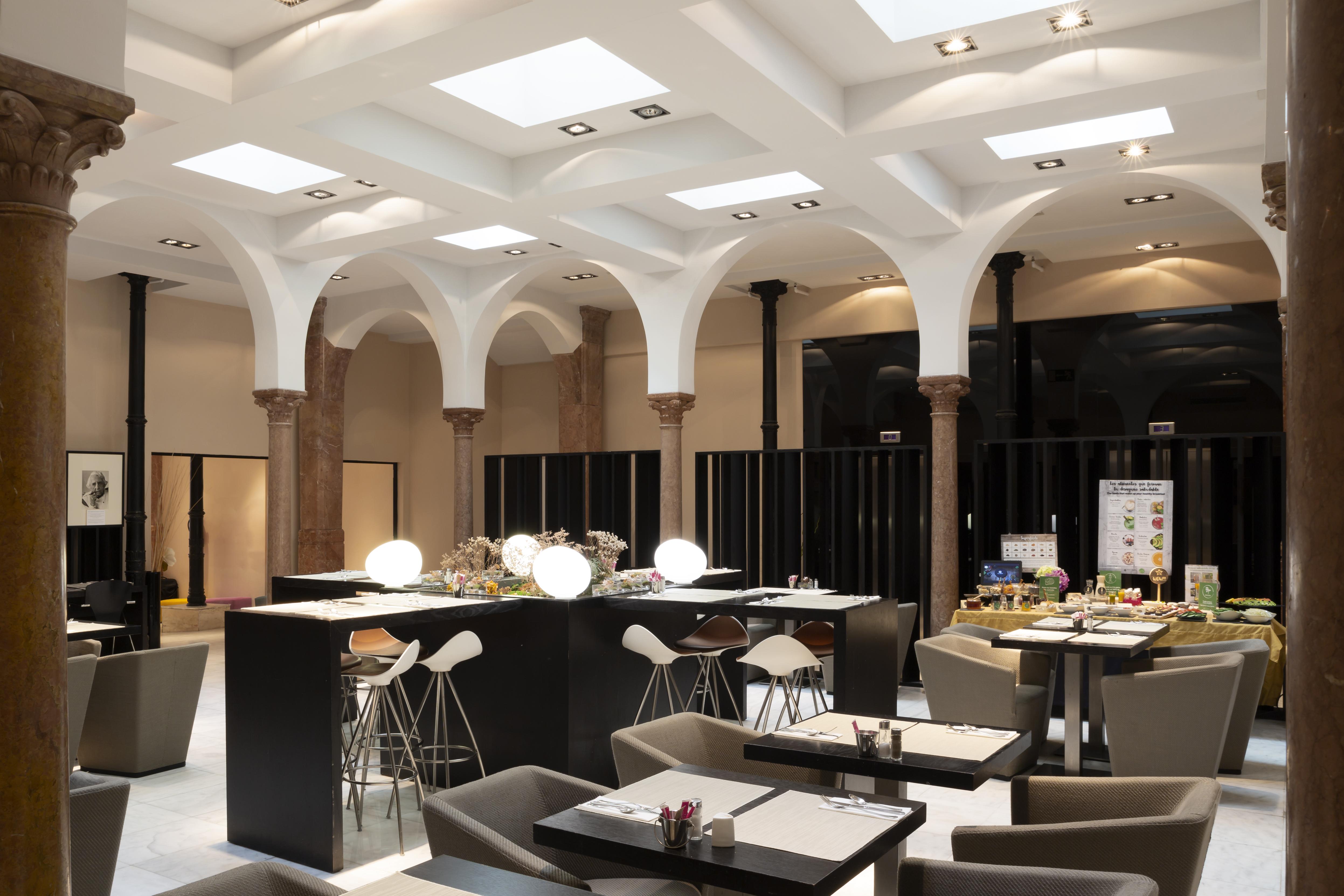 Petit Palace Plaza Malaga Ngoại thất bức ảnh