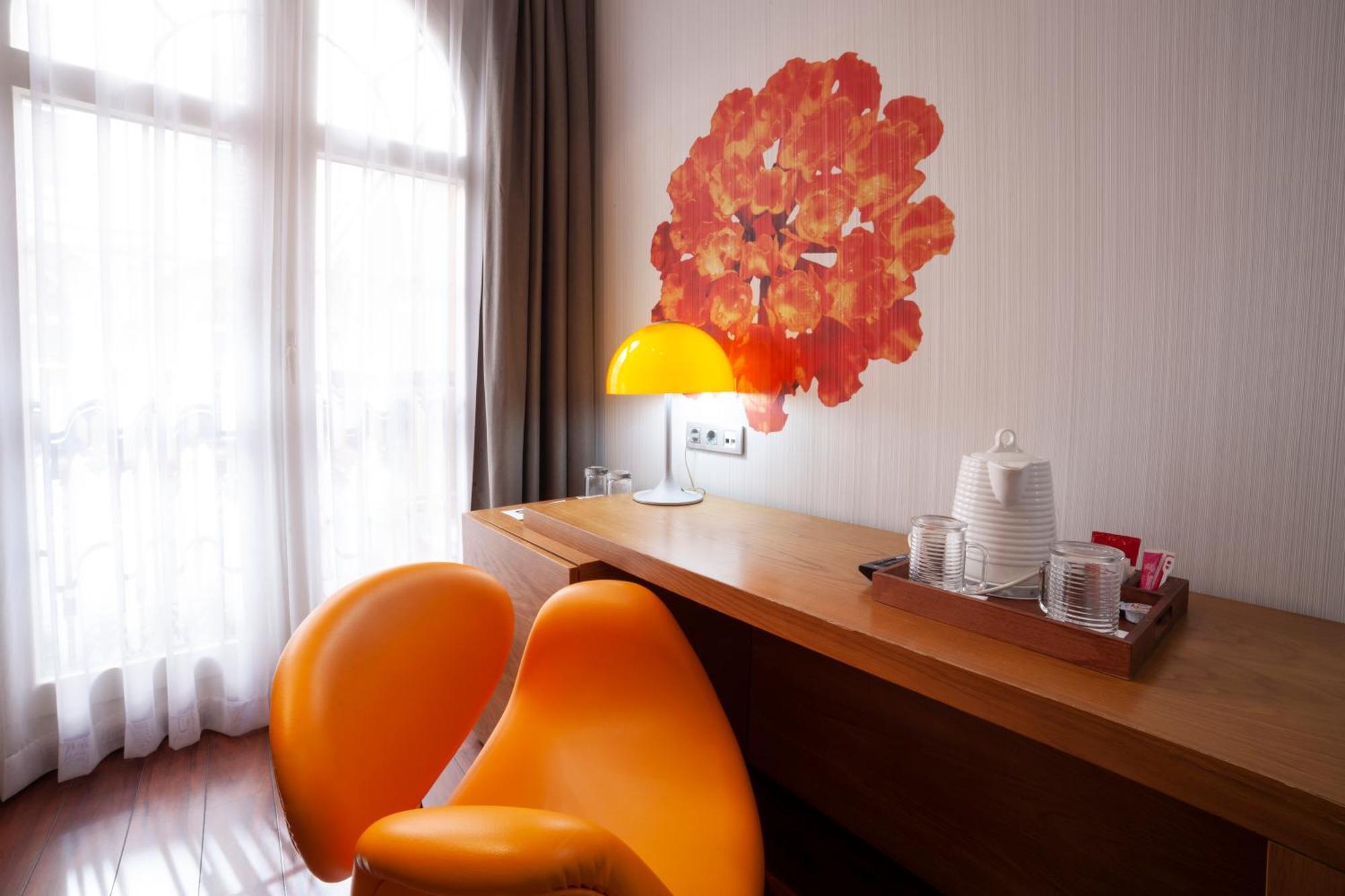 Petit Palace Plaza Malaga Ngoại thất bức ảnh